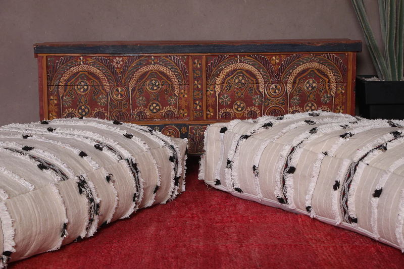 Moroccan Wedding Blanket Poufs - White & Black Boho Floor Cushions Set