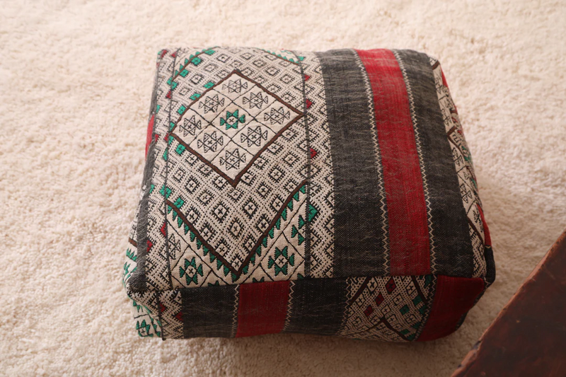 Moroccan Handwoven Berber Kilim Rug Pouf – Traditional Artisan Pouf for Home Decor