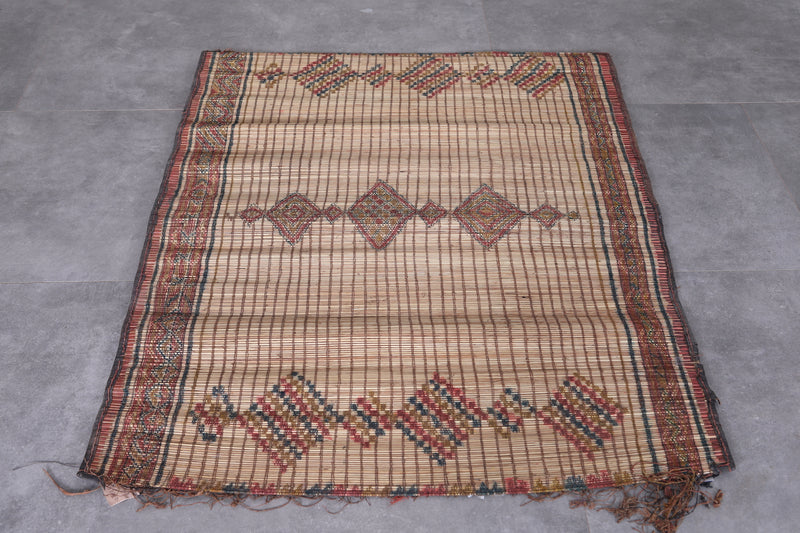 Vintage handmade tuareg rug 3.5 X 4.4 Feet