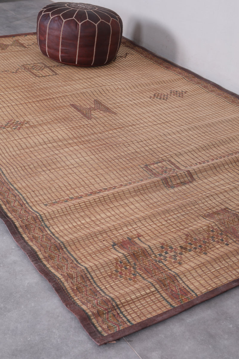 Tuareg rug 5.6 X 9.4 Feet