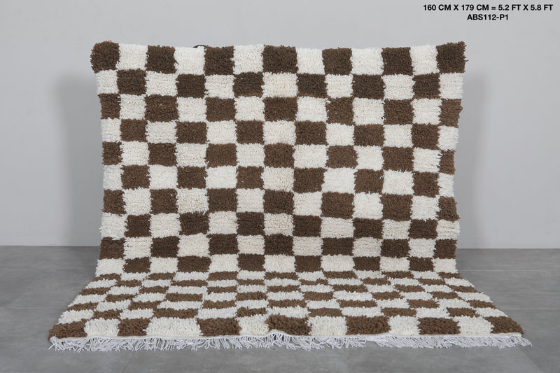 Brown and White Checkered Rug 5.2 X 5.8 Feet – Modern Handmade Design