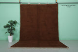 Cozy Moroccan Rug - 6.9 x 9.8 ft | Deep Brown Shag with Fringe