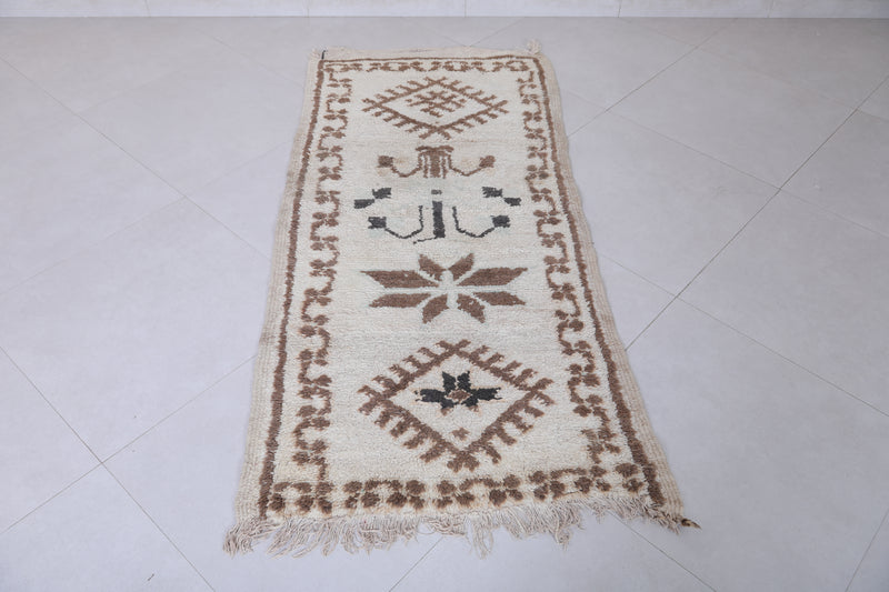 Handwoven Moroccan Berber Rug | 2.7 X 5.9 Feet