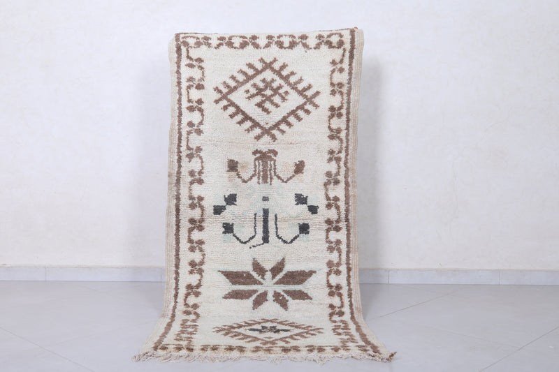 Handwoven Moroccan Berber Rug | 2.7 X 5.9 Feet