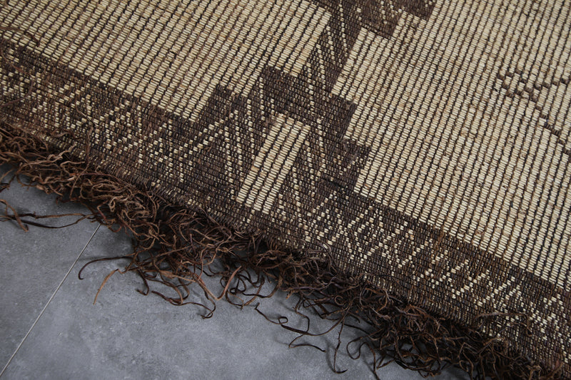 Tuareg rug 7.5 X 11.1 Feet