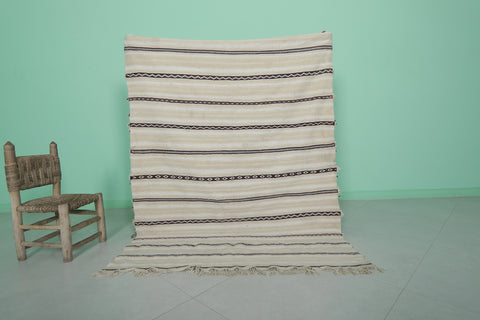 Stripe berber rug 4.3 FT X 5.6 FT ﻿