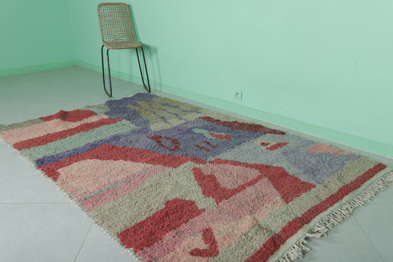 Colourful handmade moroccan berber rug 4.9 FT X 7.7 FT