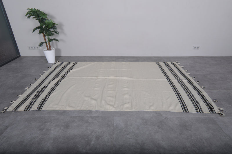 Handwoven Cream & Black Kilim Rug - 6 FT X 9.5 FT