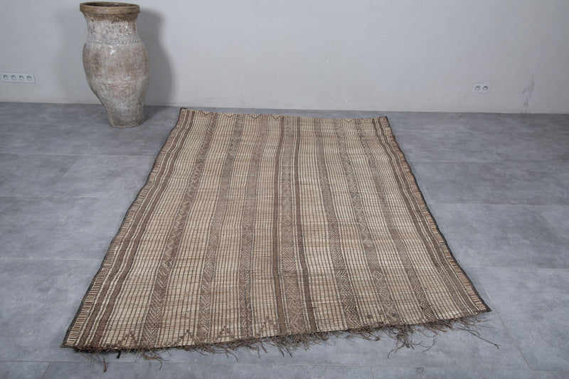 Tuareg rug 5.8 X 8.5 Feet