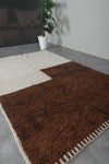 Beni Ourain Moroccan Rug - 4.7 x 8 ft | Handwoven Two-Tone Charm