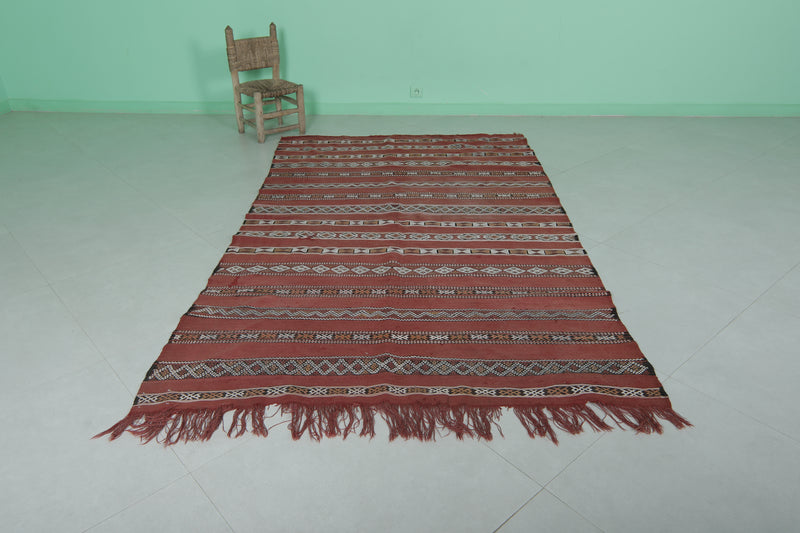 Handwoven Moroccan Rug - 4.7 FT X 8.1 FT | Traditional Berber Design