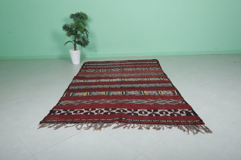 Handwoven Kilim Rug 5.3ft x 8.9ft - Traditional Moroccan Design | Home Decor