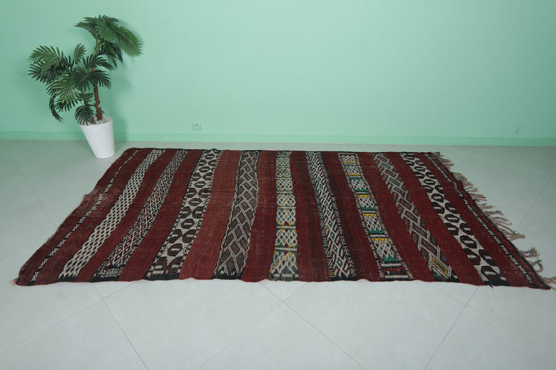 Handwoven Kilim Rug 5.3ft x 8.9ft - Traditional Moroccan Design | Home Decor