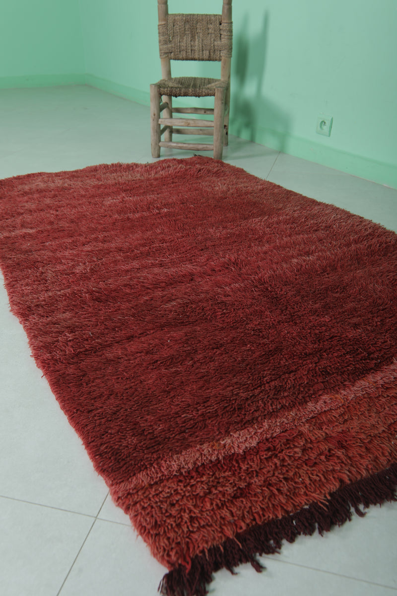 Moroccan Red Rug – 3.5 x 5.7 Feet – Handcrafted Elegance