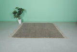 Soft Moroccan Rug - 5.8 x 7.5 ft | Taupe Shag with Fringe