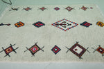 Vintage berber rug 4.8 X 6.7 Feet