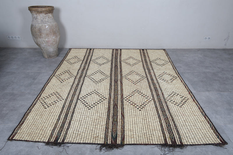 Tuareg rug 6.9 X 8.3 Feet