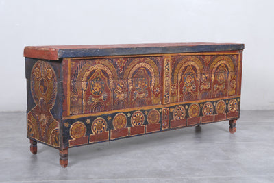 Vintage Moroccan chest  H 21.6  inches x W 50.7 inches x D 13.3 inches - wood chest