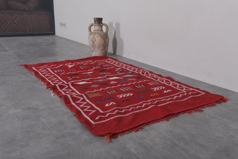 Red Vintage Handwoven Kilim Rug 3.1 FT X 5 FT - Traditional Elegance