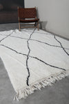 Classic Moroccan Rug - 5 x 7.9 ft | White with Black Diamond Pattern