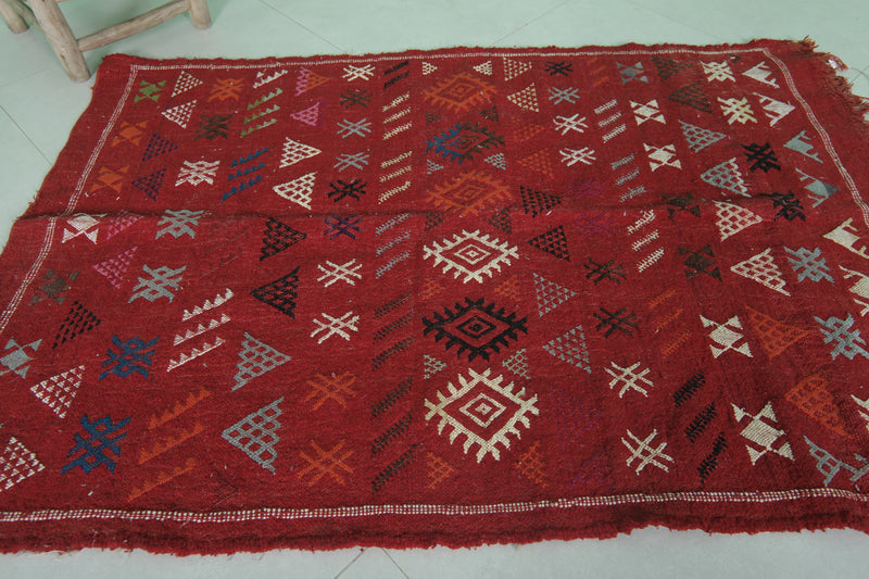 Small Red Moroccan Rug - 3.2 FT × 4.7 FT | Handwoven Kilim