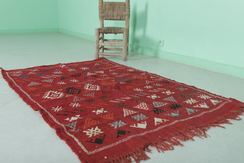 Small Red Moroccan Rug - 3.2 FT × 4.7 FT | Handwoven Kilim