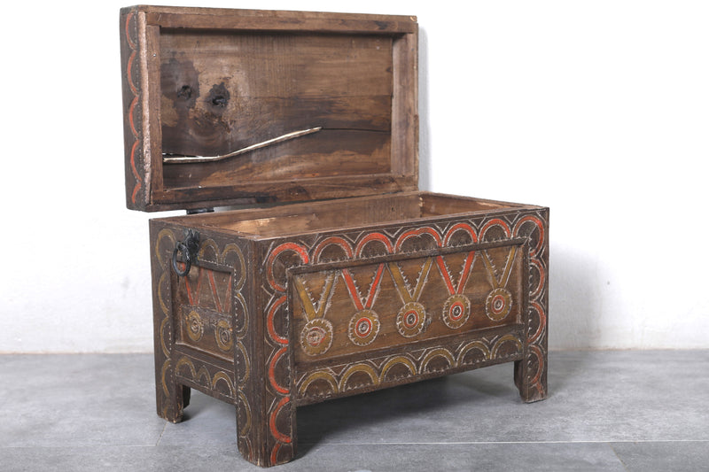 Vintage Moroccan chest  H 13.7 INCHES X W 19.8 INCHES X D 11.4 INCHES