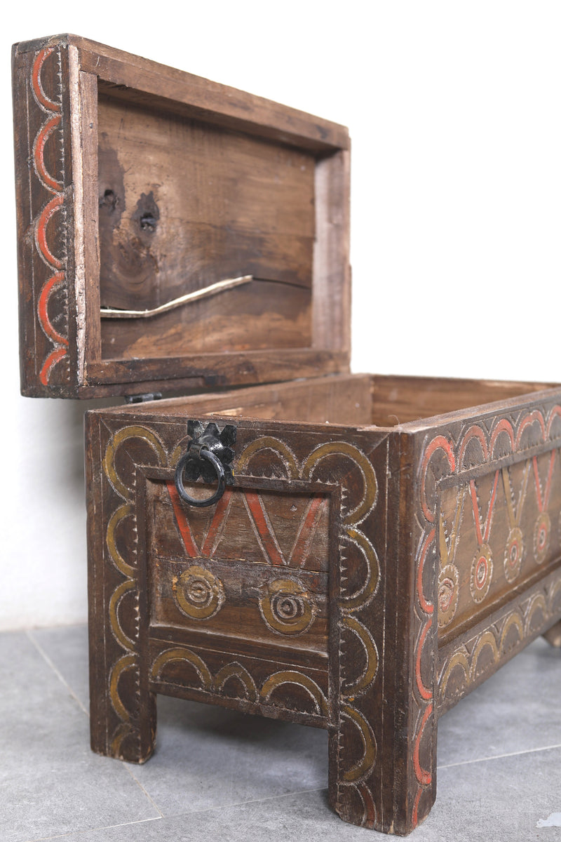 Vintage Moroccan chest  H 13.7 INCHES X W 19.8 INCHES X D 11.4 INCHES