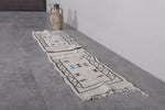 Moroccan berber rug 1.6 FT X 6.1 FT - 