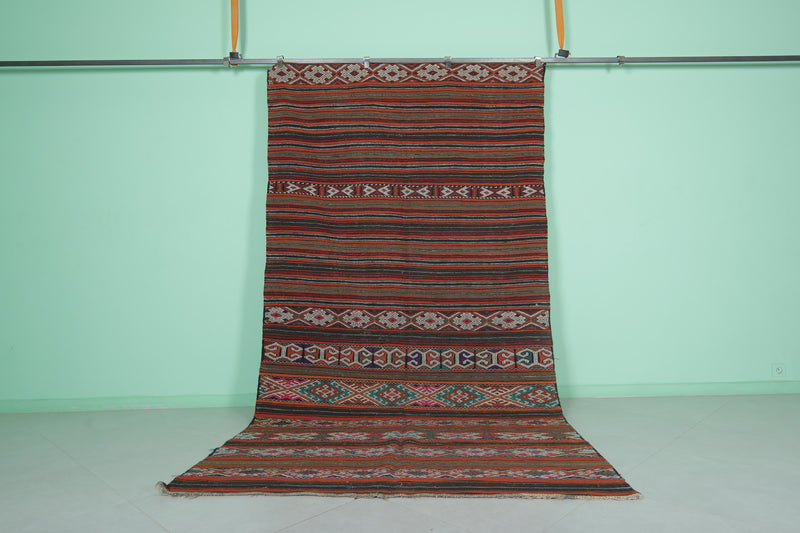 Large Handwoven Moroccan Kilim Rug - 5.6 FT × 10.9 FT