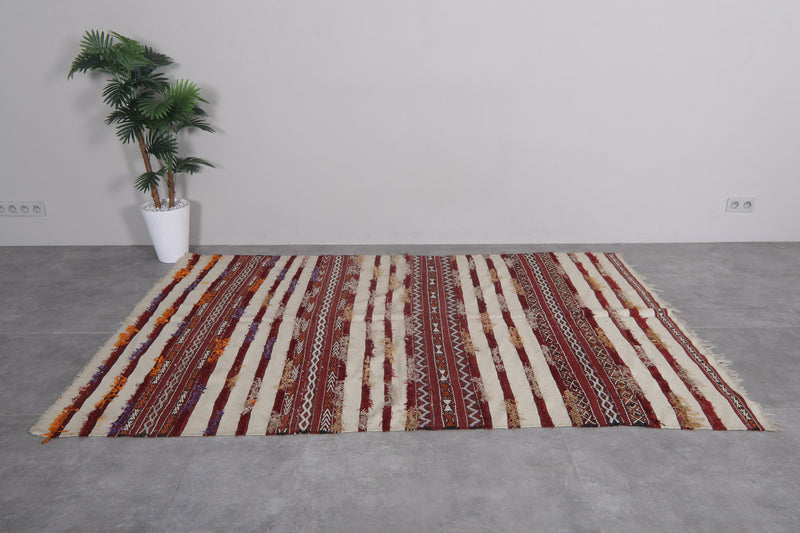 Vintage Berber Blanket - 5.3 FT x 8.3 FT | Handwoven Moroccan Rug