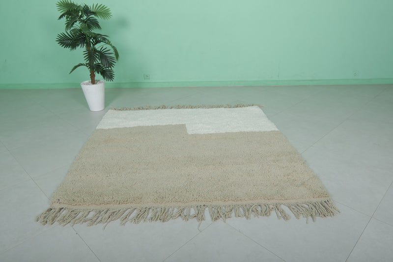 Small Moroccan Rug - 5.7 x 5.5 FT | Handwoven Minimalist Wool Rug in Beige and Ivory