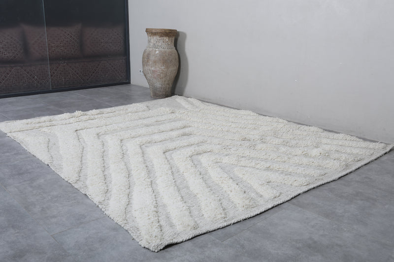 Moroccan Berber Rug - Handwoven 8 x 9.6 Feet | Geometric Wool Design