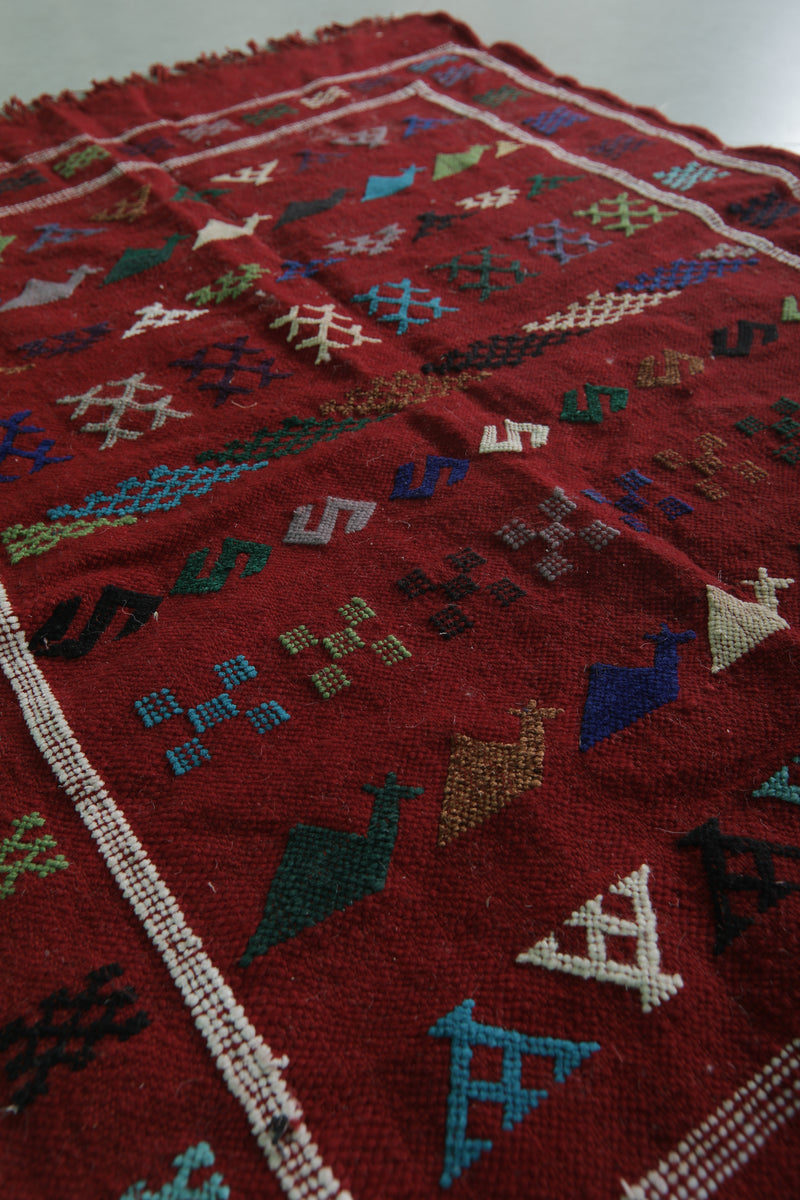 Handwoven Red Moroccan Rug 3.2 x 4.8 FT - Tribal Geometric Design