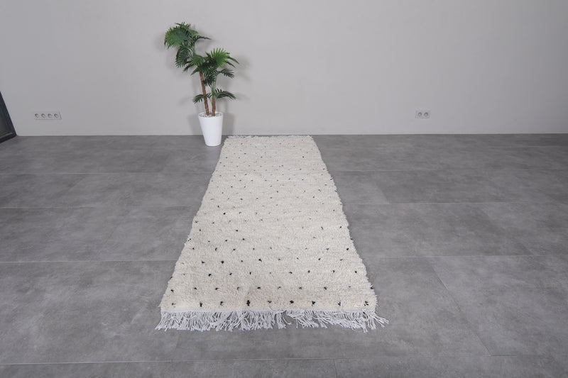 Runner Moroccan Rug - 3.1x8.2 FT | Handwoven Dotted Carpet