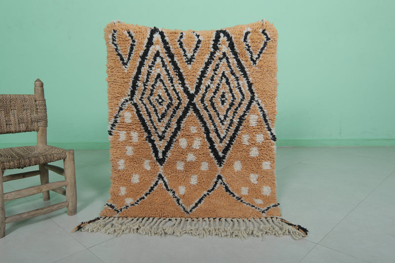 Small Moroccan Rug - 2.6 X 3.3 Feet | Beige with Geometric Design