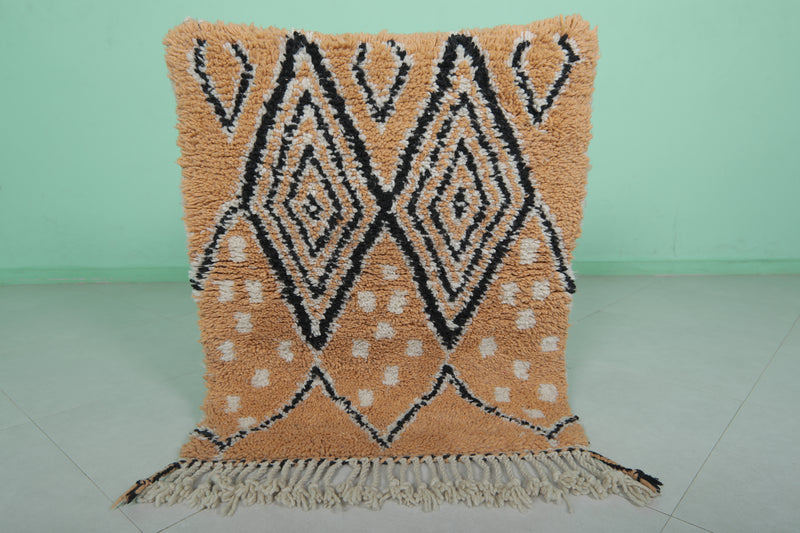 Small Moroccan Rug - 2.6 X 3.3 Feet | Beige with Geometric Design