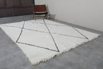 Classic Moroccan Rug - 6.7 x 9.3 ft | White with Bold Diamond Pattern