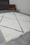 Classic Moroccan Rug - 6.7 x 9.3 ft | White with Bold Diamond Pattern