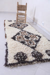 Moroccan berber rug 2.6 X 6.8 Feet