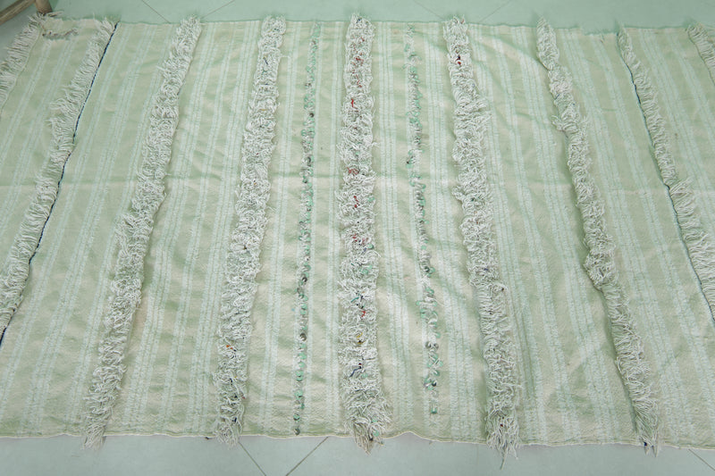 Vintage Handwoven Berber Wedding Blanket – 3.9 x 6.2 ft