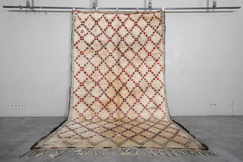 Vintage Moroccan Rug - 6.6 x 10.4 ft | Warm Toned Diamond Pattern