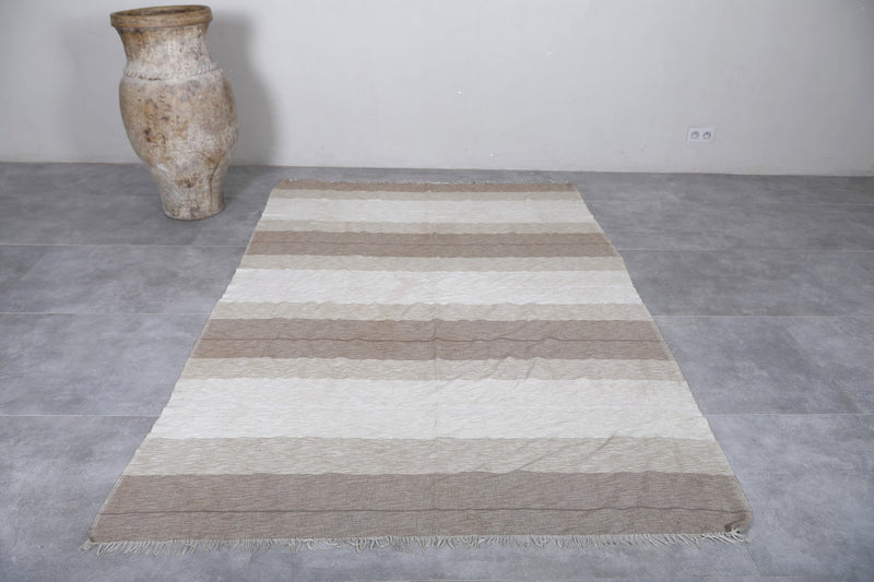 Moroccan rug 5.4 X 8.2 Feet - Handwoven Kilim