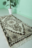 Vintage Berber Hallway Rug 2.5 X 5.9 Feet