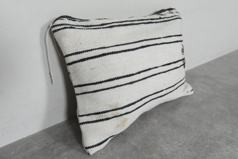 Moroccan Striped Pillow - 14.1 x 19.6 Inches - kilim pillow