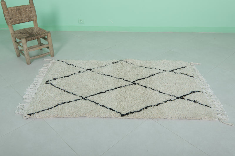 Diamond Moroccan Rug - Handmade Wool | 3.1 x 5 Feet