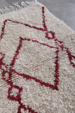 Moroccan berber rug 2.5 X 3.2 Feet