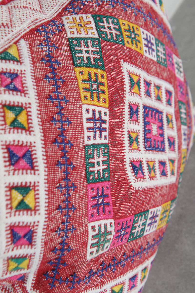 Handwoven Moroccan Pillow | 15.7x18.1 Inches Multicolored Tribal Design - kilim pillow