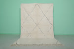 Diamond Moroccan Rug - Handwoven 5.8 x 8.2 Feet | Elegant Wool Design