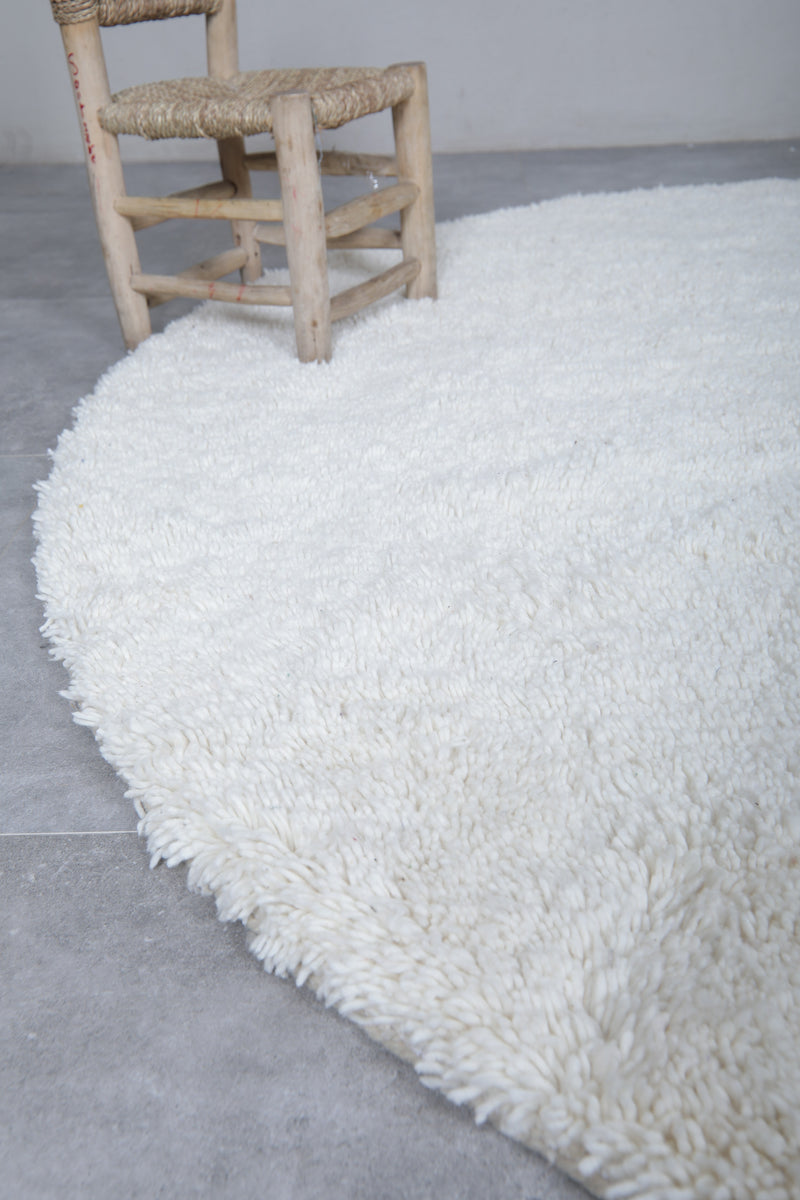 Round Moroccan Wool Rug 7 Feet – Timeless Ivory Elegance